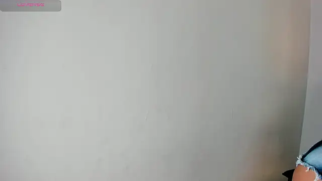 CarolineLee  online show from 20, 2, 2026