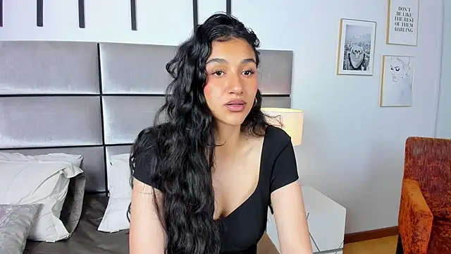 ValentiinaCruz online show from 6, 11, 2025