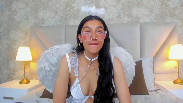 ValentiinaCruz online show from 30, 10, 2025