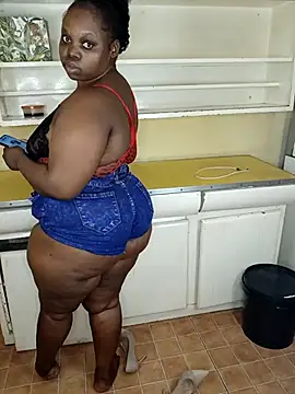 BootyGoddess23 online show from 24, 9, 2025