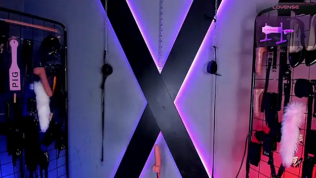 VictoryaLiah BDSM online show from 9, 2, 2026