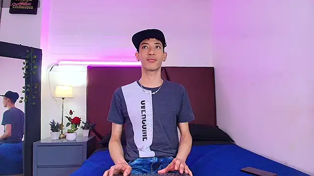 Ashton Myers online show from 23, 9, 2025