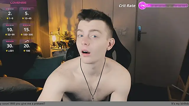 Snapshot of Happydeimos chatting on 26, 11, 2025 Happydeimos online show from 26, 11, 2025