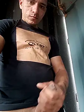 turcosexoactivo online show from 15, 4, 2026