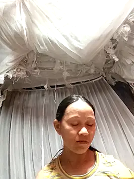 Snapshot of MaiHoa69 chatting on 15, 10, 2025 MaiHoa69 online show from 15, 10, 2025