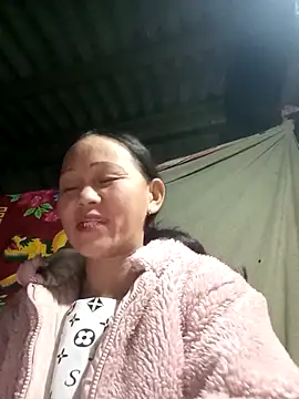 Snapshot of MaiHoa69 chatting on 23, 11, 2025 MaiHoa69 online show from 23, 11, 2025