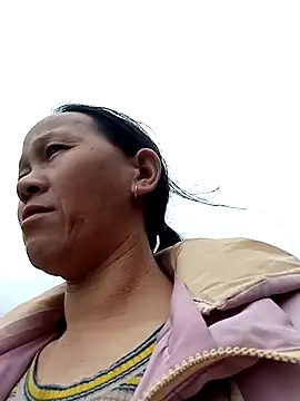 MaiHoa69 online show from 5, 12, 2025