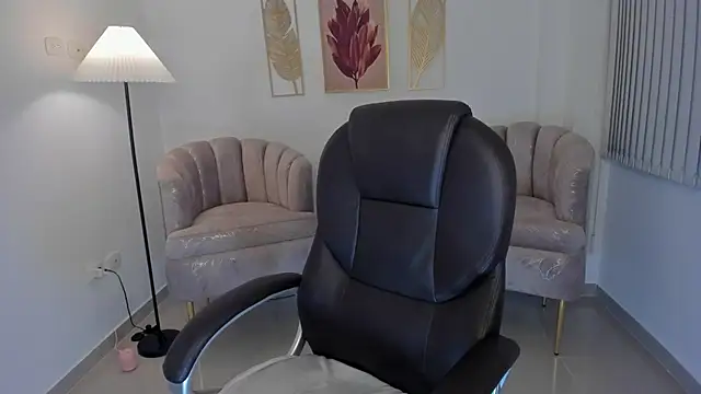 Saskia litt online show from 19, 10, 2025