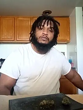 Longthickdick33 online show from 22, 4, 2026