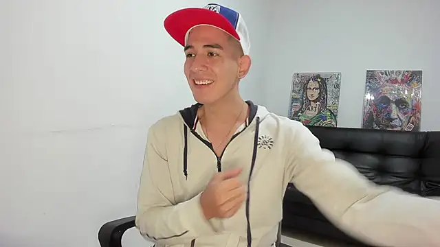 Mike3Xxx online show from 8, 9, 2025