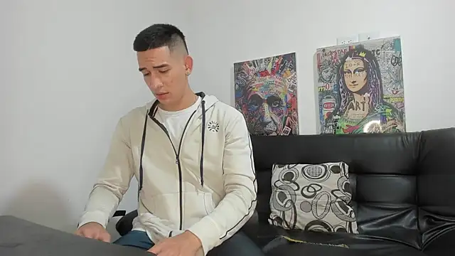Mike3Xxx online show from 27, 9, 2025