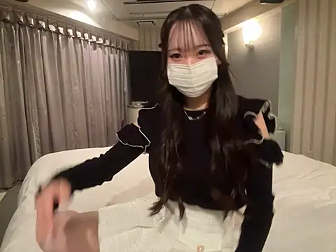 nano-da-u online show from 8, 11, 2025