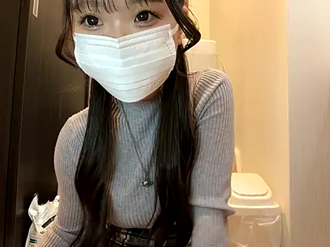 nano-da-u online show from 10, 10, 2025