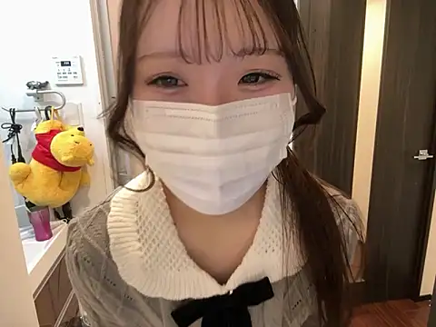 nano-da-u online show from 10, 11, 2025