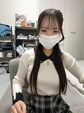 nano-da-u online show from 7, 11, 2025