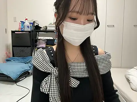 nano-da-u online show from 4, 10, 2025