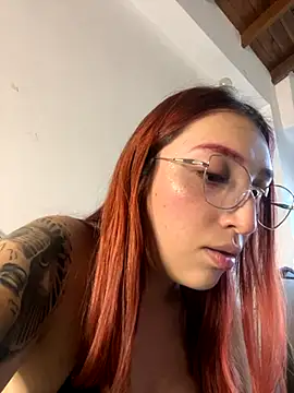 Paulina-Wells online show from 27, 10, 2025