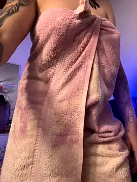 Paulina-Wells online show from 15, 11, 2025