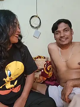 Snapshot of Hotbhabi305 chatting on 22, 2, 2026 Hotbhabi305 online show from 22, 2, 2026