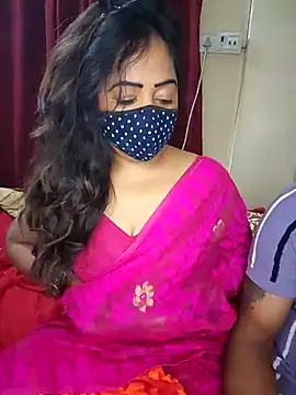 Snapshot of Hotbhabi305 chatting on 2, 12, 2025 Hotbhabi305 online show from 2, 12, 2025