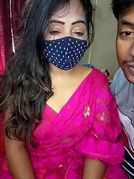 Snapshot of Hotbhabi305 chatting on 3, 12, 2025 Hotbhabi305 online show from 3, 12, 2025