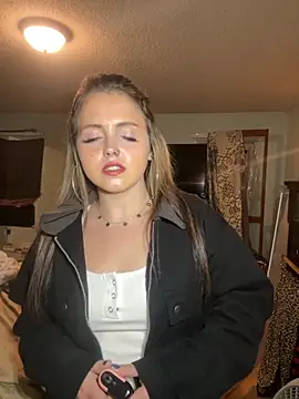 JuicyExxxperience online show from 23, 10, 2025