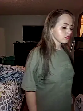 JuicyExxxperience online show from 12, 11, 2025