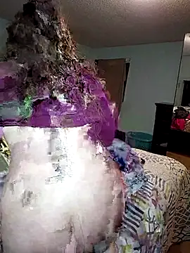 JuicyExxxperience online show from 25, 11, 2025