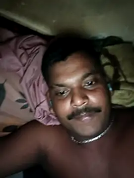 Snapshot of hotboy43339 chatting on 8, 6, 2026 hotboy43339 online show from 8, 6, 2026