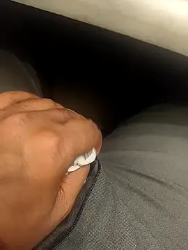 hotboy43339 online show from 11, 2, 2026