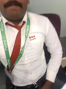 hotboy43339 online show from 3, 12, 2025