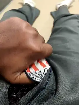 hotboy43339 online show from 5, 2, 2026