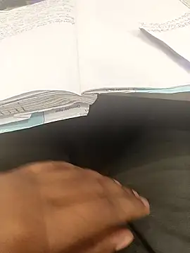 hotboy43339 online show from 28, 11, 2025