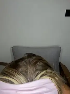 auriangel online show from 17, 4, 2026