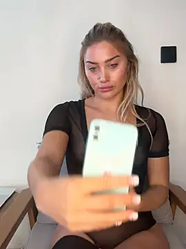 auriangel online show from 23, 4, 2026