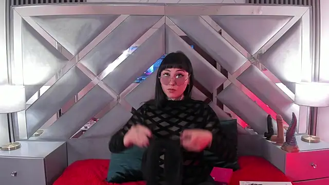 Ravenna666  online show from 25, 2, 2026