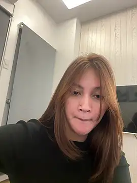 LanySylvia online show from 18, 4, 2026