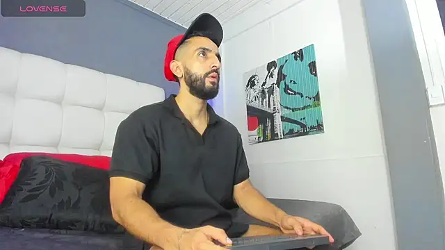 Yiyo10  online show from 7, 2, 2026