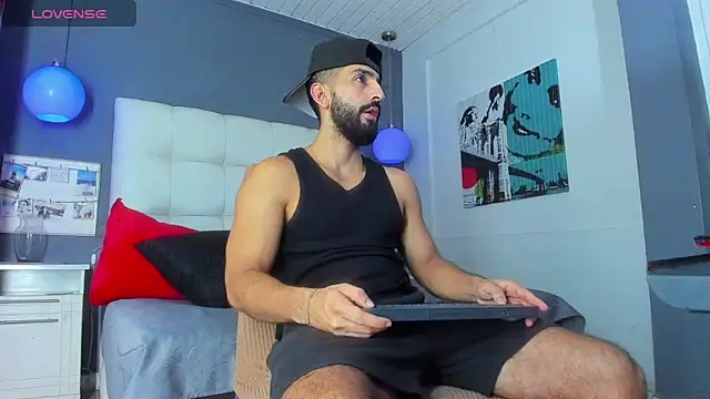 Yiyo10  online show from 14, 2, 2026