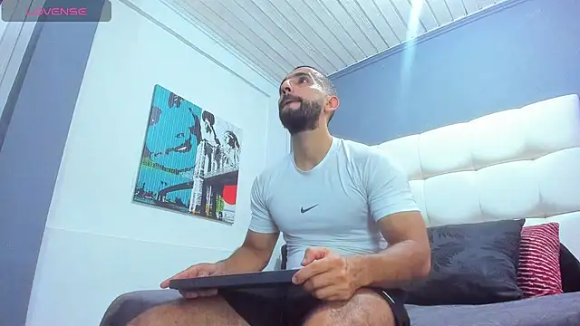 Yiyo10  online show from 28, 3, 2026