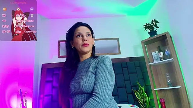 Snapshot of MashaPiink chatting on 21, 5, 2026 MashaPiink online show from 21, 5, 2026