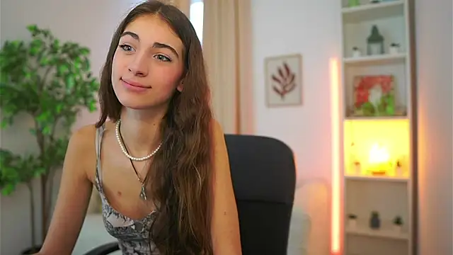 Sophie  Nice online show from 20, 9, 2025