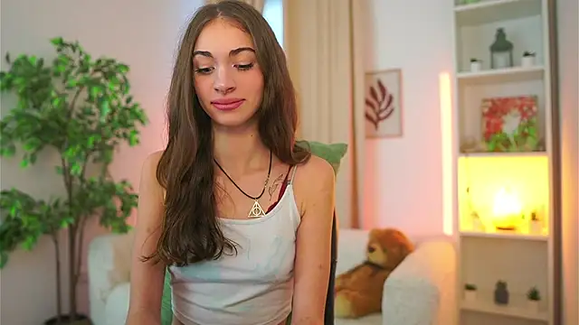Sophie  Nice online show from 2, 10, 2025