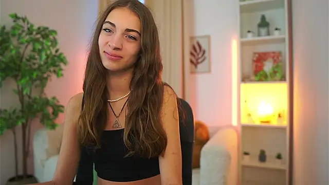 Sophie  Nice online show from 24, 9, 2025