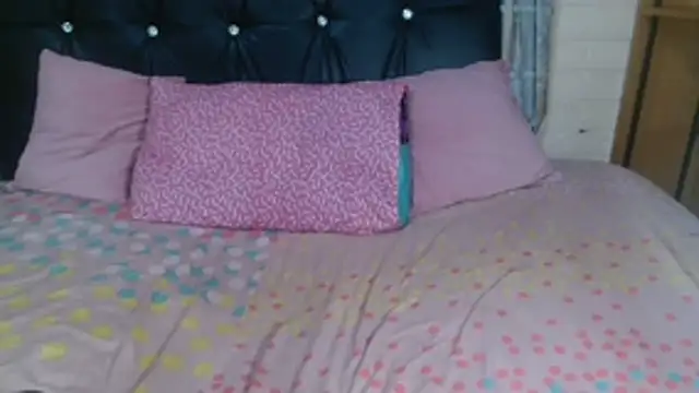 Wild RoseXX online show from 5, 12, 2025