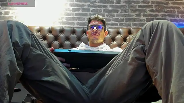 damian bull online show from 22, 7, 2026