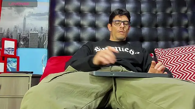 damian bull online show from 8, 3, 2026