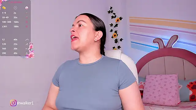 Ariah Walker  online show from 19, 9, 2025