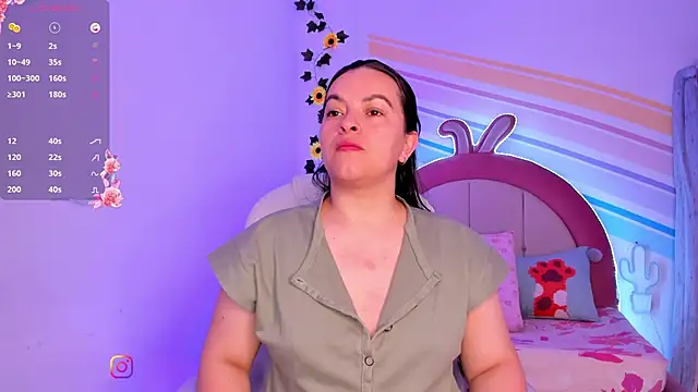 Ariah Walker  online show from 11, 9, 2025