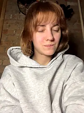 Only April online show from 29, 11, 2025